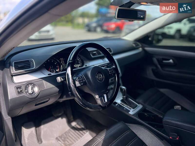 Купе Volkswagen CC / Passat CC 2012 в Харькове