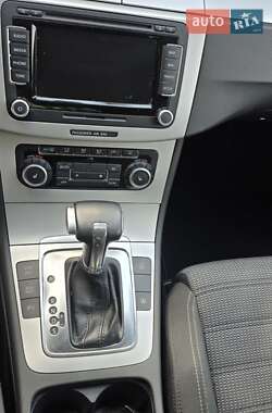 Купе Volkswagen CC / Passat CC 2010 в 