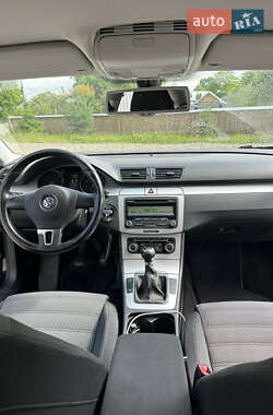 Купе Volkswagen CC / Passat CC 2010 в 