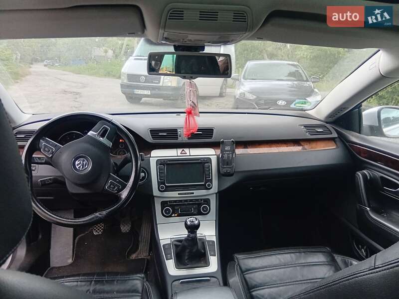 Купе Volkswagen CC / Passat CC 2008 в Романове
