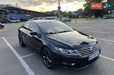 Купе Volkswagen CC / Passat CC 2013 в 