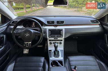 Купе Volkswagen CC / Passat CC 2013 в 