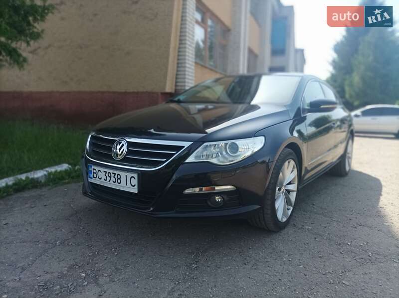 Купе Volkswagen CC / Passat CC 2008 в Дрогобичі