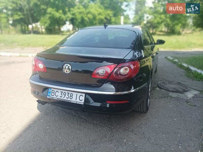 Купе Volkswagen CC / Passat CC 2008 в Дрогобичі