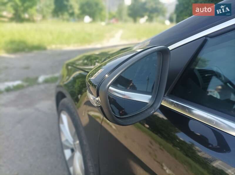 Купе Volkswagen CC / Passat CC 2008 в Дрогобичі