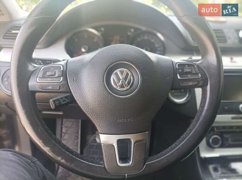 Купе Volkswagen CC / Passat CC 2008 в Дрогобичі