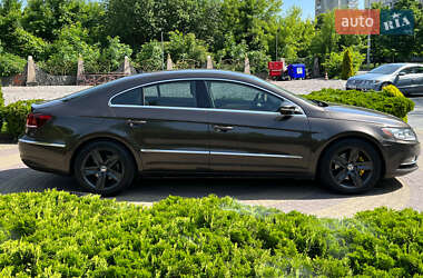 Купе Volkswagen CC / Passat CC 2012 в 