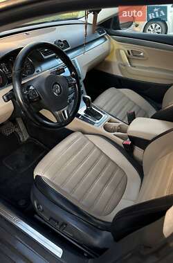 Купе Volkswagen CC / Passat CC 2012 в 