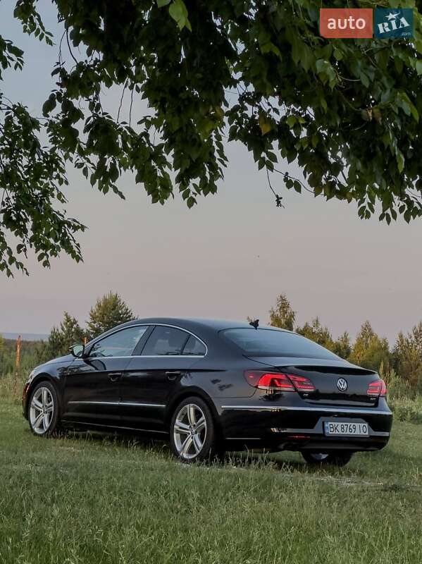 Купе Volkswagen CC / Passat CC 2012 в Ровно