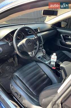 Купе Volkswagen CC / Passat CC 2012 в 