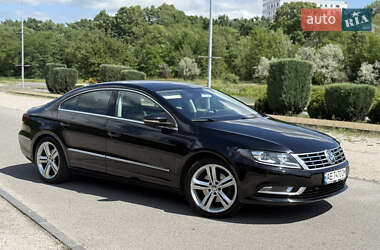 Купе Volkswagen CC / Passat CC 2012 в 