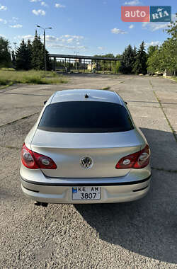 Купе Volkswagen CC / Passat CC 2010 в 