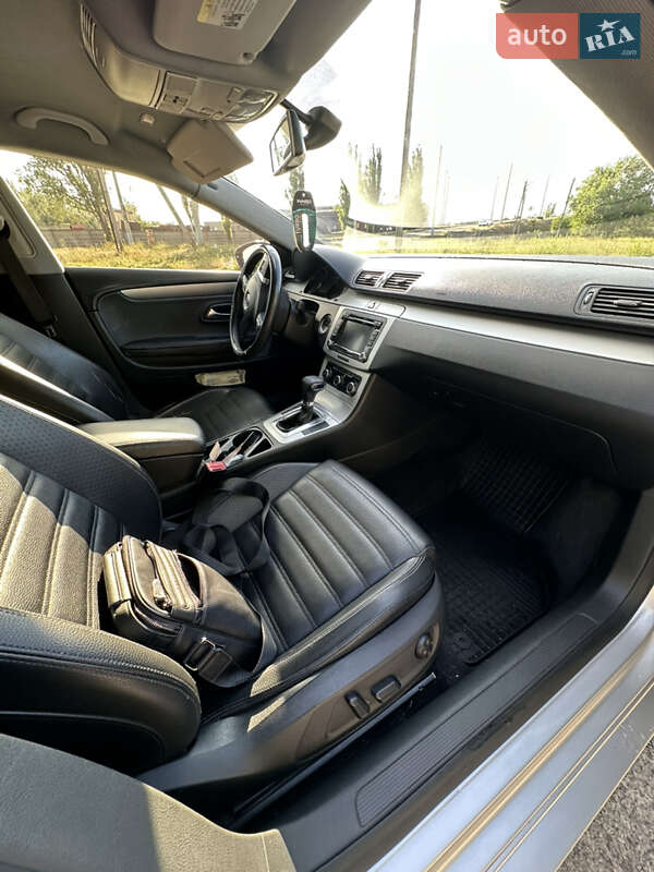 Купе Volkswagen CC / Passat CC 2010 в Кривом Роге фото 36 Купе Volkswagen CC / Passat CC 2010 в Кривом Роге