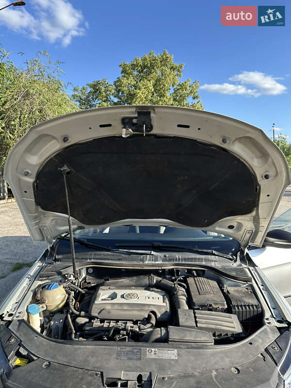 Купе Volkswagen CC / Passat CC 2010 в Кривом Роге фото 45 Купе Volkswagen CC / Passat CC 2010 в Кривом Роге