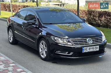 Купе Volkswagen CC / Passat CC 2014 в 