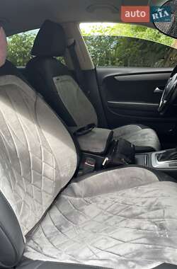 Купе Volkswagen CC / Passat CC 2010 в 