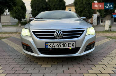 Купе Volkswagen CC / Passat CC 2012 в 