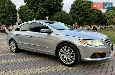 Купе Volkswagen CC / Passat CC 2012 в 