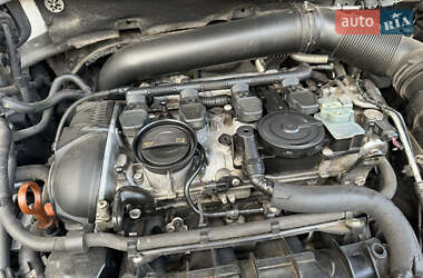 Купе Volkswagen CC / Passat CC 2012 в 