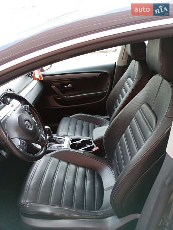 Купе Volkswagen CC / Passat CC 2011 в Львове фото 8 Купе Volkswagen CC / Passat CC 2011 в Львове