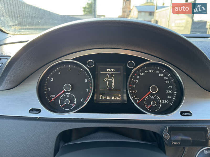 Купе Volkswagen CC / Passat CC 2009 в Луцке