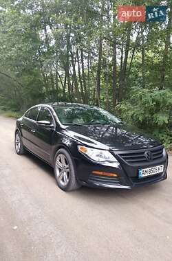 Купе Volkswagen CC / Passat CC 2010 в 