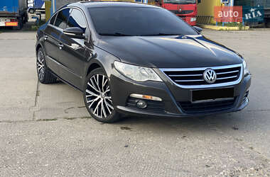 Купе Volkswagen CC / Passat CC 2008 в Умани