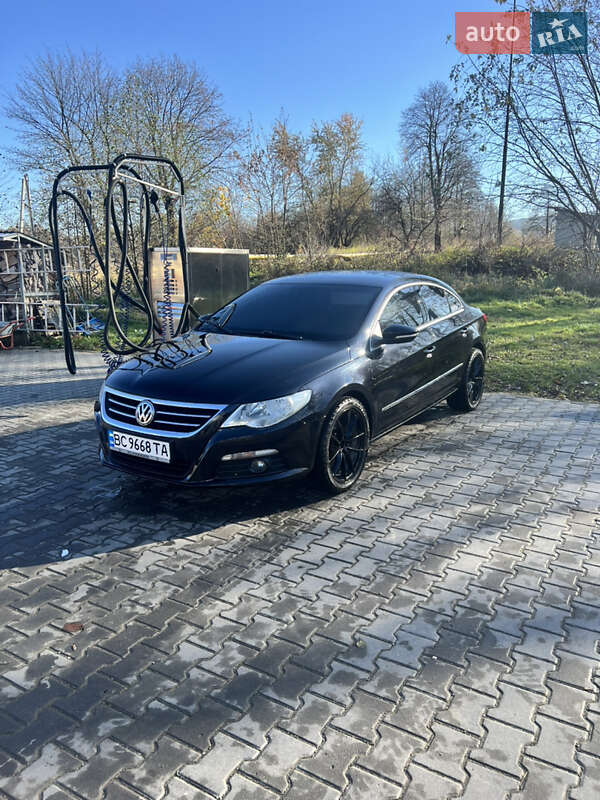 Купе Volkswagen CC / Passat CC 2008 в Бориславе