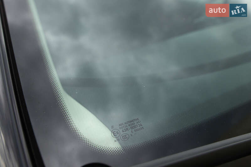 Купе Volkswagen CC / Passat CC 2013 в Львове