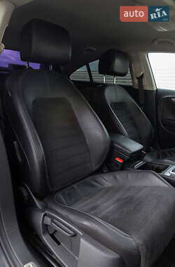 Купе Volkswagen CC / Passat CC 2013 в 