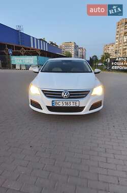 Купе Volkswagen CC / Passat CC 2011 в 