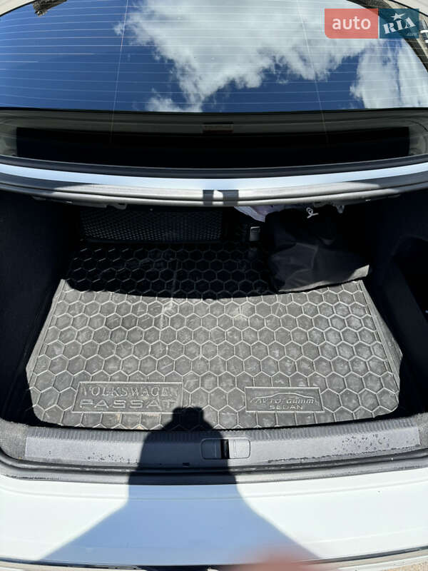 Купе Volkswagen CC / Passat CC 2015 в Калиновке