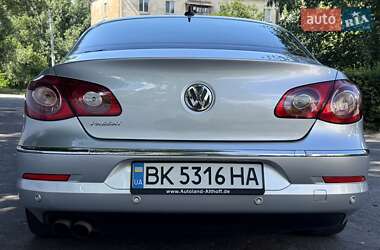 Купе Volkswagen CC / Passat CC 2008 в 