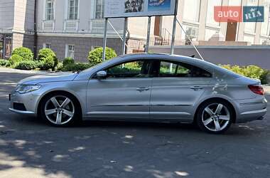 Купе Volkswagen CC / Passat CC 2008 в 