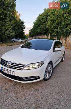 Купе Volkswagen CC / Passat CC 2014 в 
