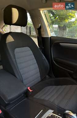 Купе Volkswagen CC / Passat CC 2012 в 