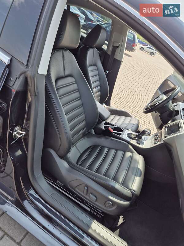 Купе Volkswagen CC / Passat CC 2009 в Львові