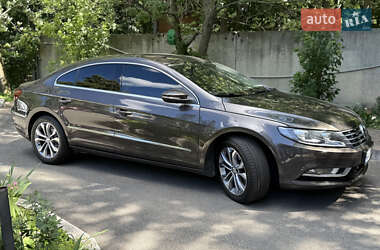 Купе Volkswagen CC / Passat CC 2012 в 