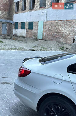 Купе Volkswagen CC / Passat CC 2009 в 