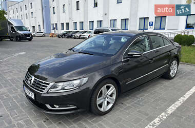 Купе Volkswagen CC / Passat CC 2012 в Львове