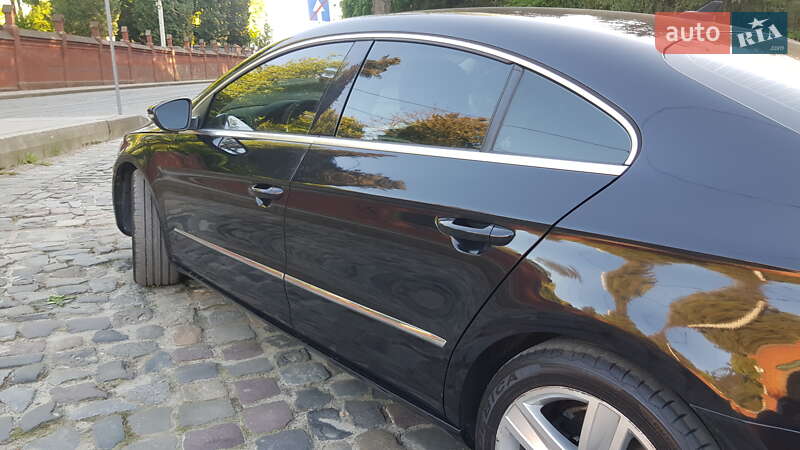Купе Volkswagen CC / Passat CC 2013 в Львове