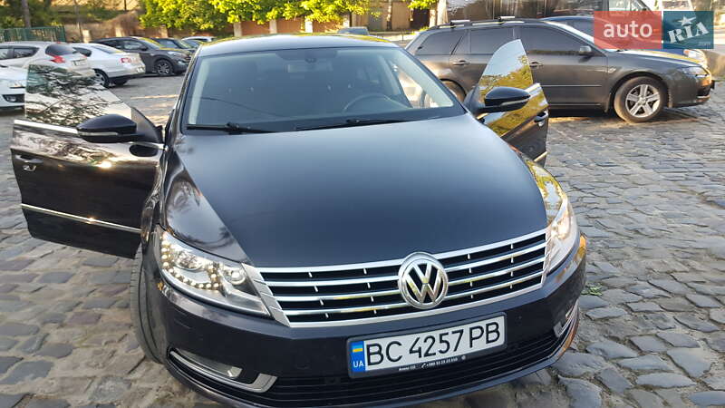Купе Volkswagen CC / Passat CC 2013 в Львові