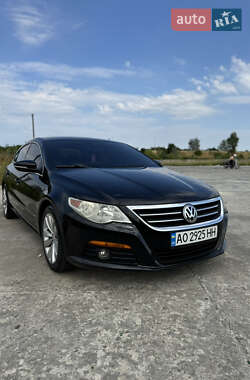 Купе Volkswagen CC / Passat CC 2009 в 
