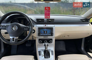 Купе Volkswagen CC / Passat CC 2009 в 