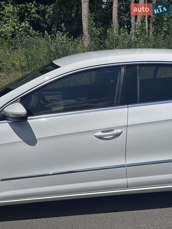 Купе Volkswagen CC / Passat CC 2012 в Житомирі
