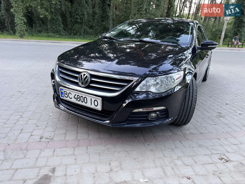 Купе Volkswagen CC / Passat CC 2008 в Львове