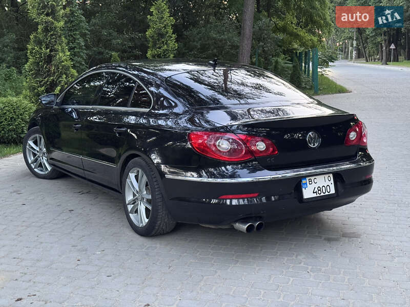 Купе Volkswagen CC / Passat CC 2008 в Львове