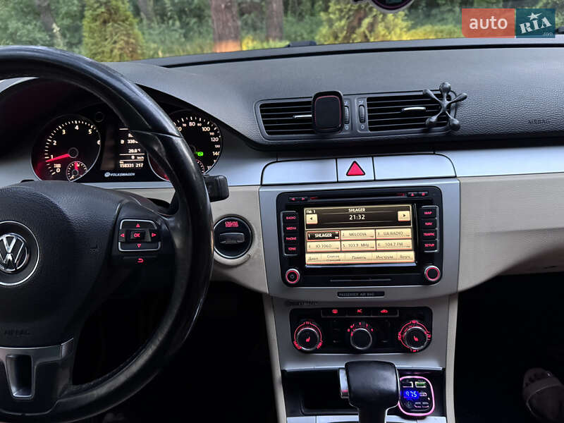 Купе Volkswagen CC / Passat CC 2008 в Львове