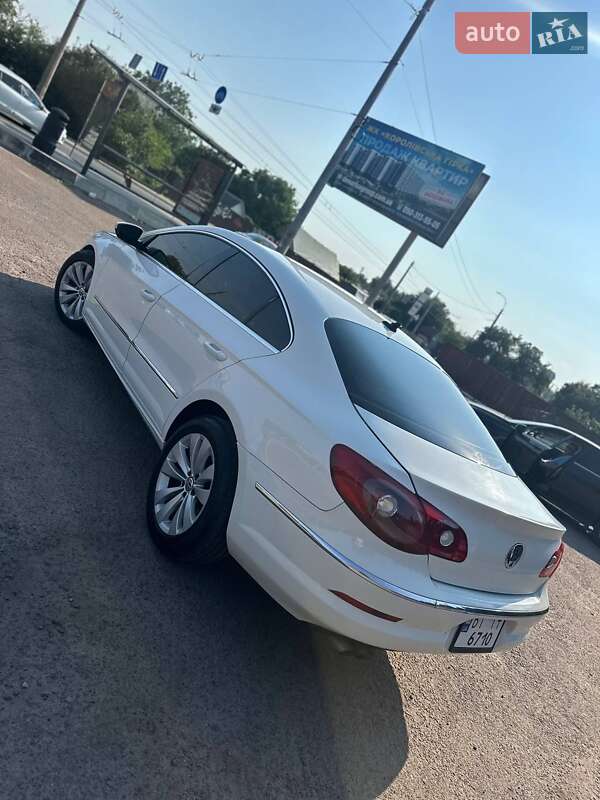 Купе Volkswagen CC / Passat CC 2010 в Чернігові
