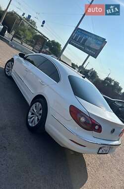 Купе Volkswagen CC / Passat CC 2010 в 